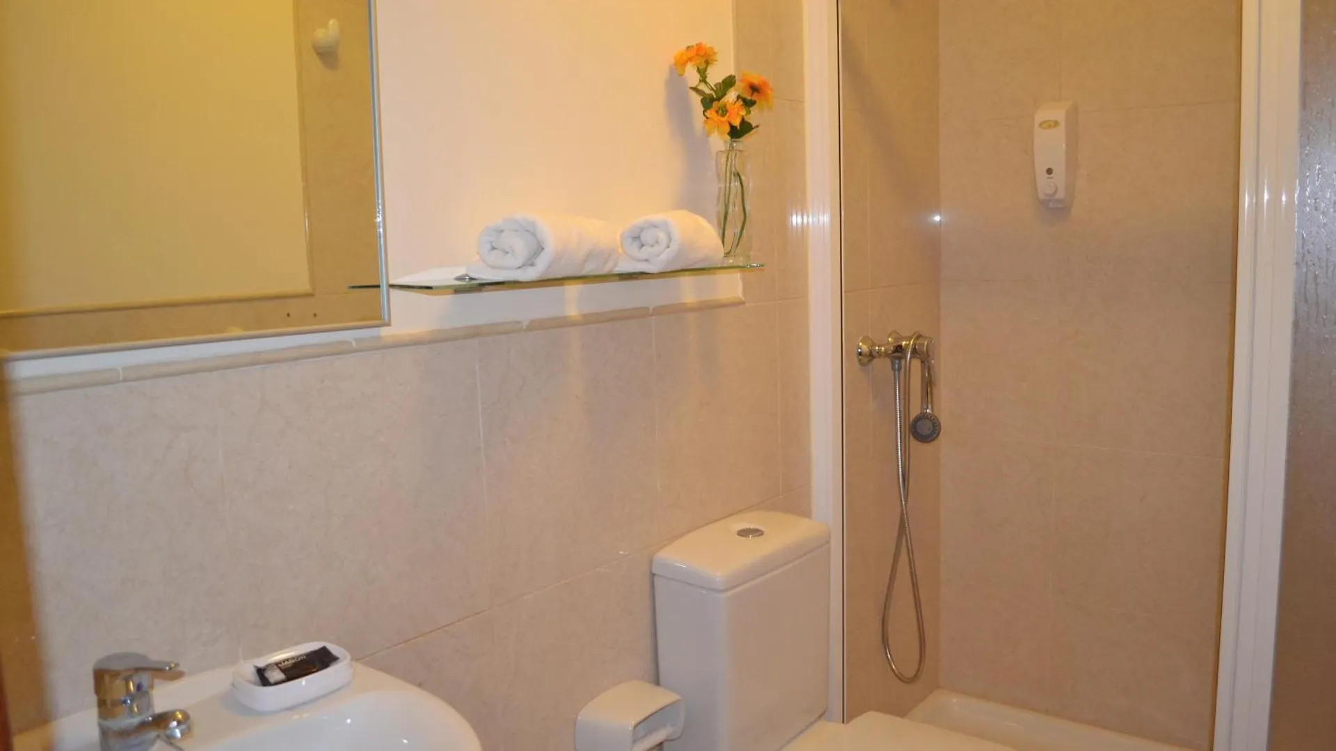 מלון דירות אדחה Apartamentos Garden Atlantis En Club Atlantis