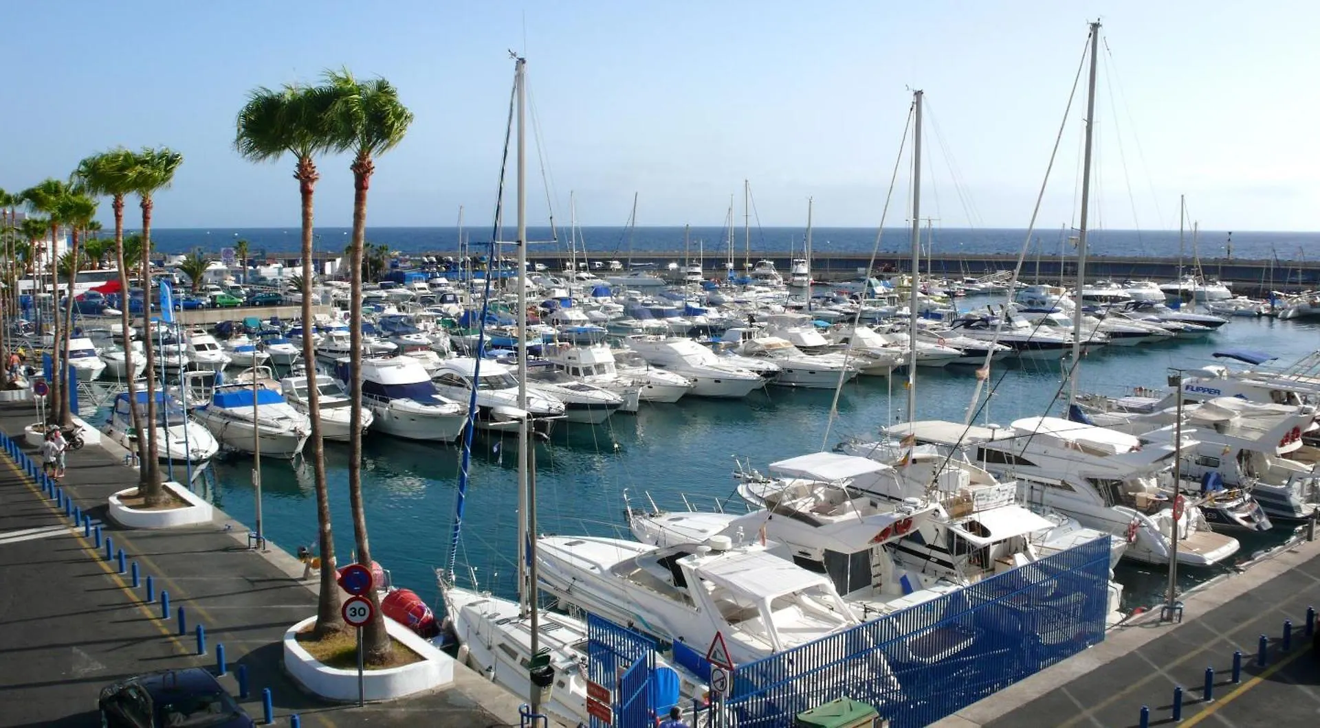 אדחה Apartamentos Garden Atlantis En Club Atlantis מלון דירות